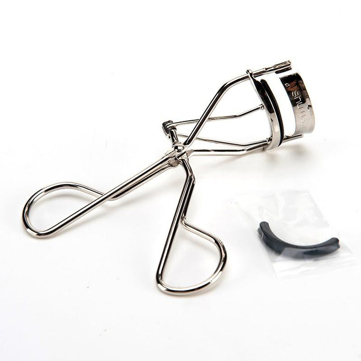 Shu Uemura Eyelash Curler (Plus One Silicone Refill Pad) Eyes Shu Uemura 